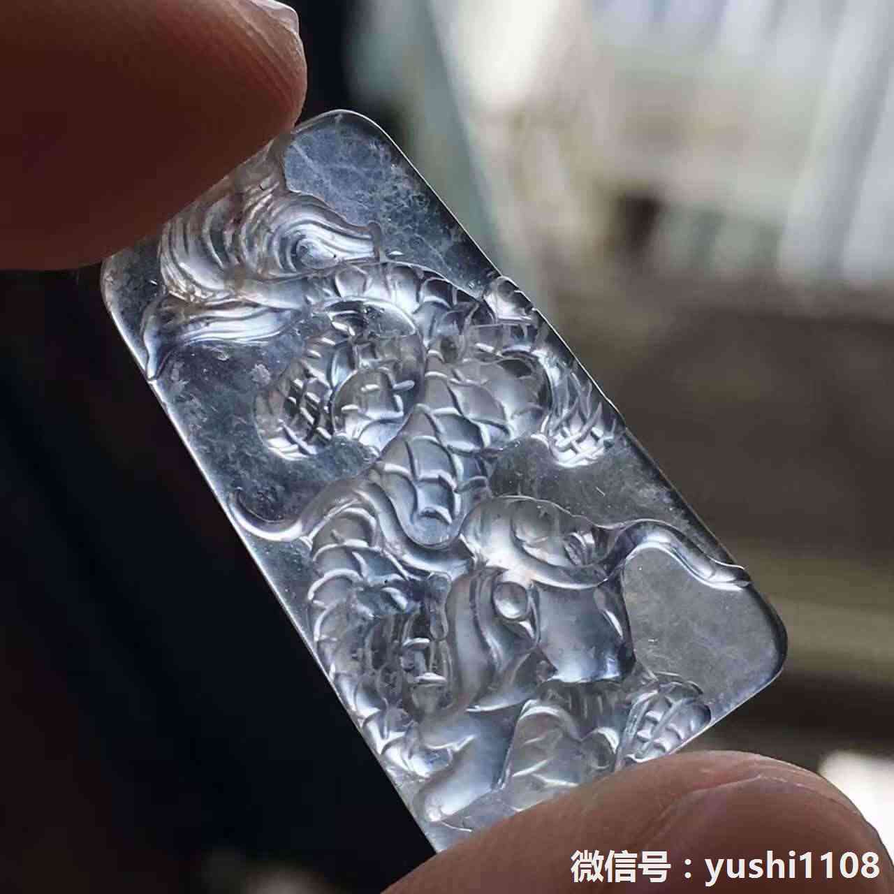 金丝玉与翡翠的硬度对比：揭示两种宝石的差异