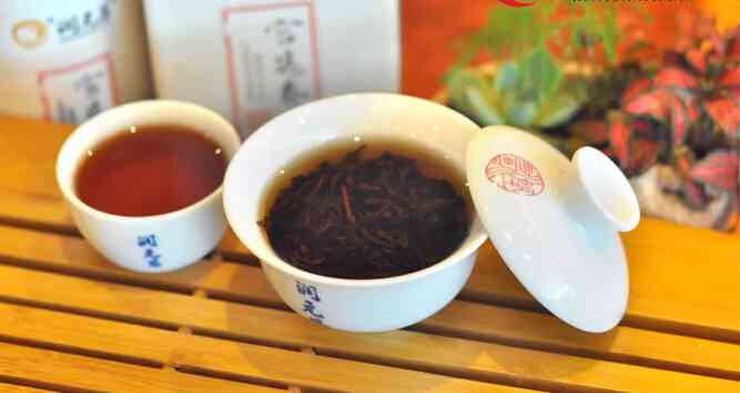 郎永精选普洱茶直播宴：优质茶叶深度体验分享