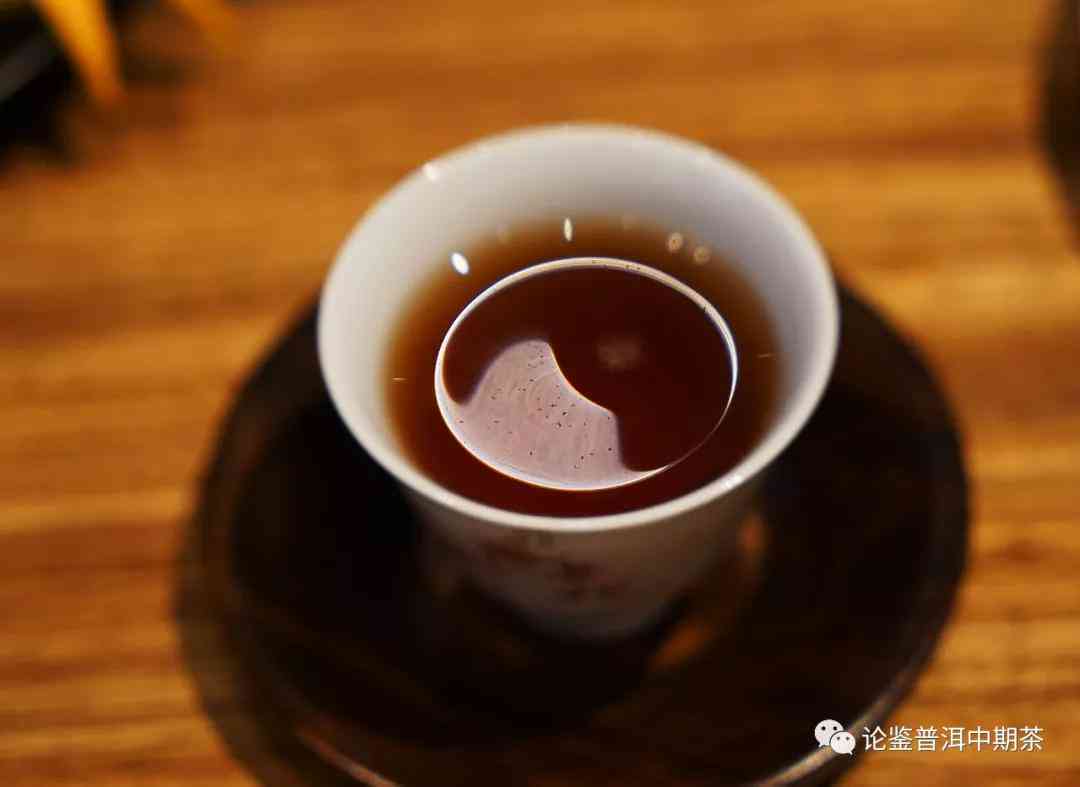 家庭普洱茶存技巧：全方位指南，确保普洱茶品质和口感