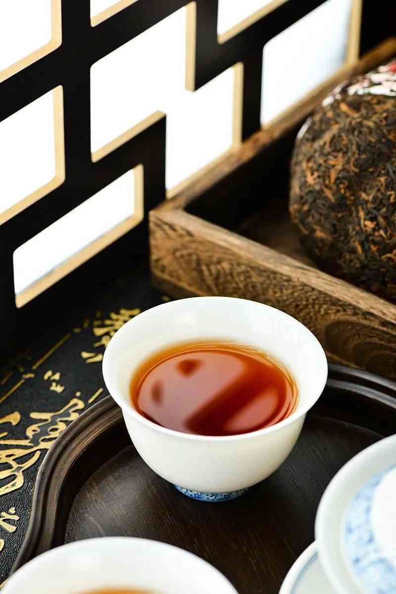 云南特色普洱茶官方旗舰店：泰号茶叶精选之生茶与熟茶佳品