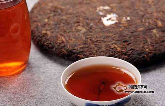 普洱熟茶：胃溃疡患者的适宜饮品？医生的专业建议揭示真相