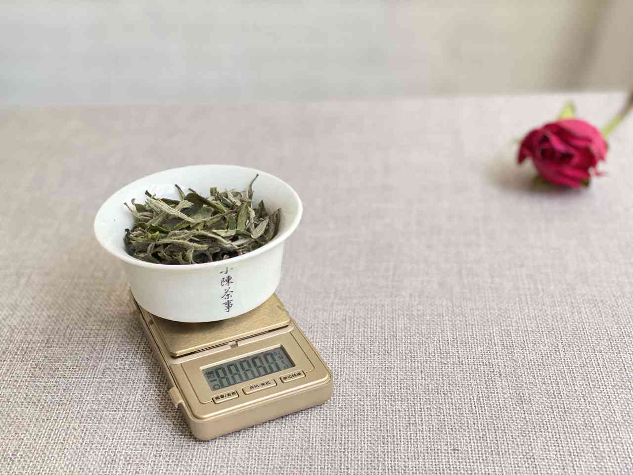 普洱茶：饼茶与散茶的优劣比较及选择建议