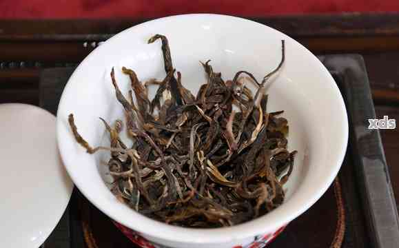 一千块钱的普洱茶真实性及种类：喝得起的普洱茶有哪些？