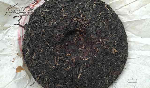 布朗吉良古树茶普洱茶生茶饼357g