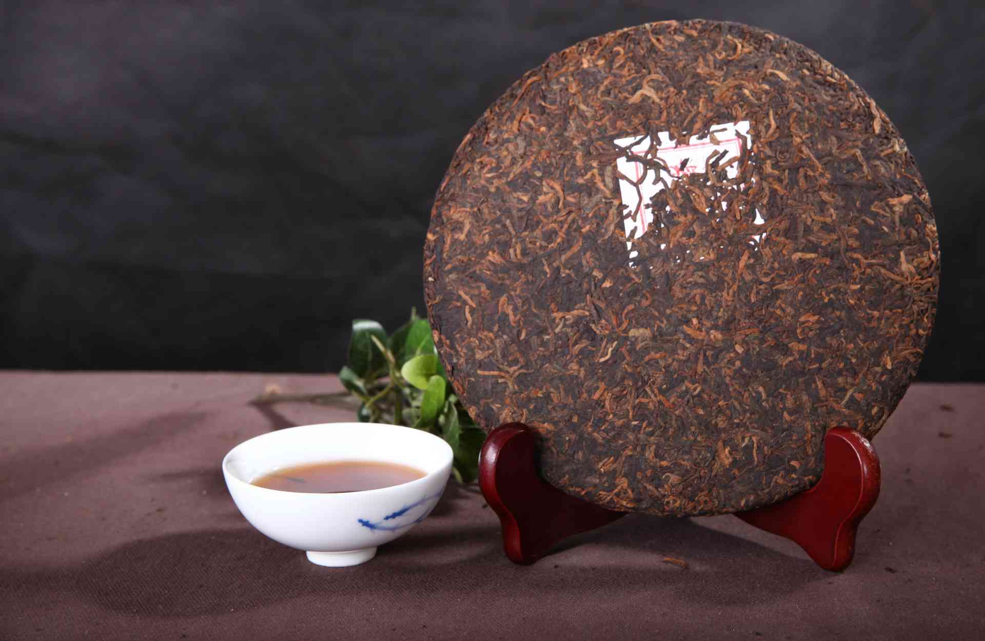 云南七子饼茶7451普洱茶熟茶357g