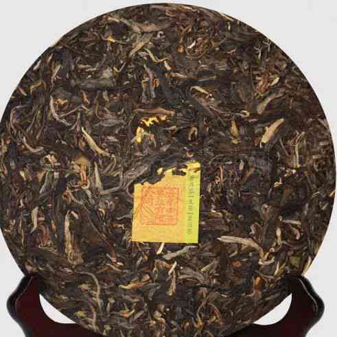 2023年中茶龙腾班章普洱茶生茶357g:年度精选，品质保证