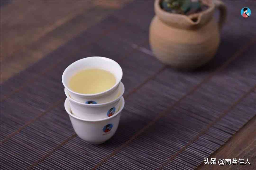 人参普洱茶膏罐怎么打开