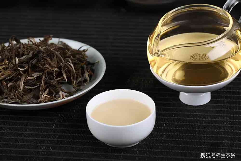 苦竹普洱茶的特性与功效：独特风味、降脂减肥、助消化。