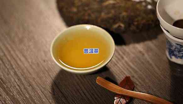 如何选择合适的普洱茶杯子？尺寸、材质和款式的综合考量