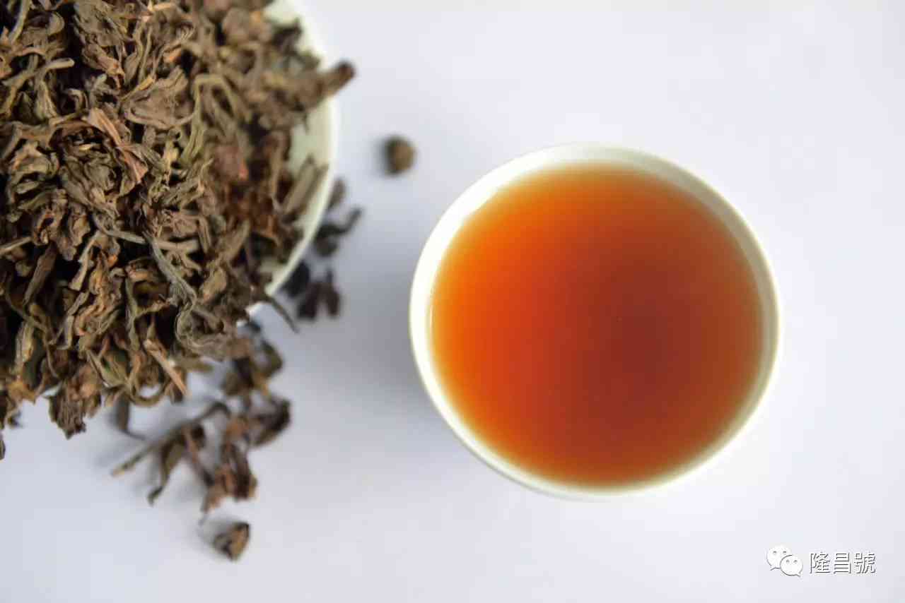 普洱茶与大白菜的独特搭配：掌握泡制方法，品尝醇厚回的茶