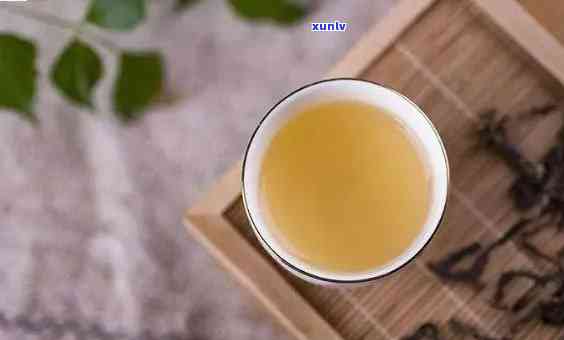 红茶与绿茶：哪一种茶能更好地缓解胃酸过多的症状？