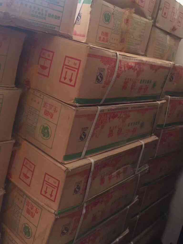 普洱茶包装重量标准及尺寸：200克包装