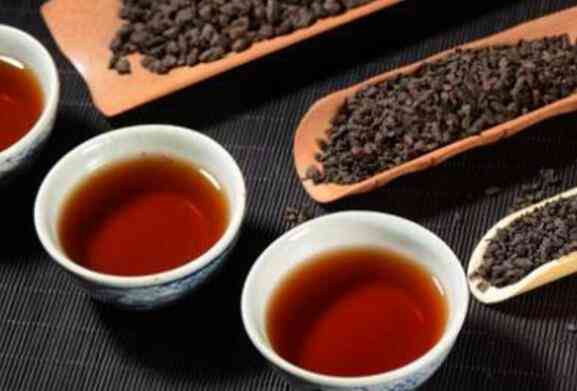 新2007年老树熟茶：龙园号普洱茶的独特魅力与陈化之道