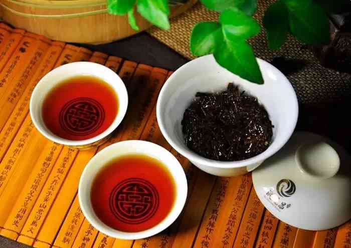 小米平仄：品味普洱茶熟茶的独特魅力