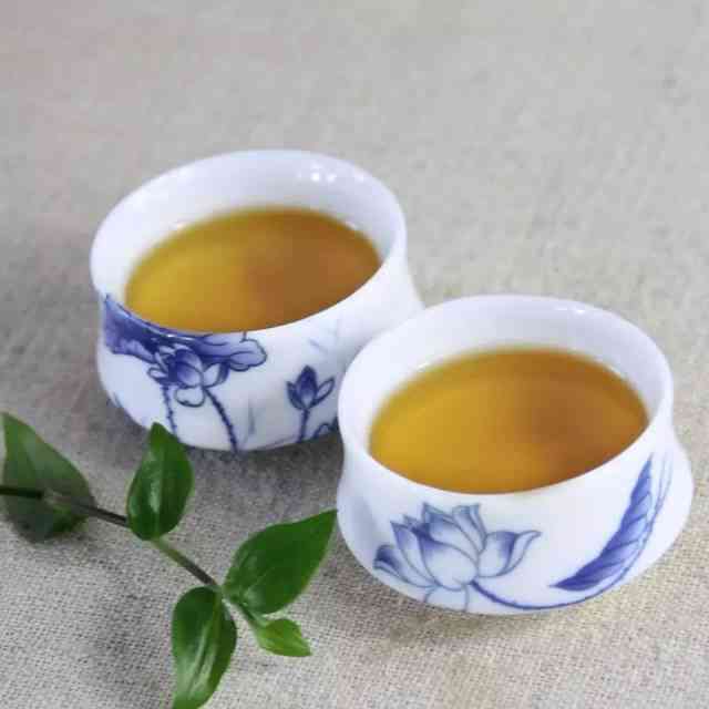 普洱茶里发现颗花椒是什么：探讨普洱茶中的神秘成分及其意义。