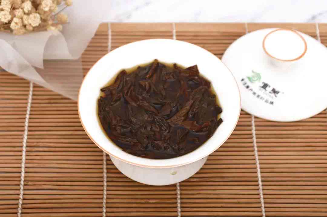 燕子茶叶：一种融合普洱茶与肉的独特风味