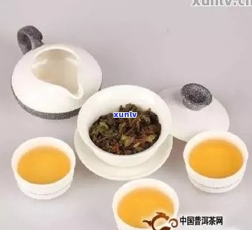 普洱茶去油腻好还是乌龙茶效果佳？探讨两种茶叶的去油功效比较