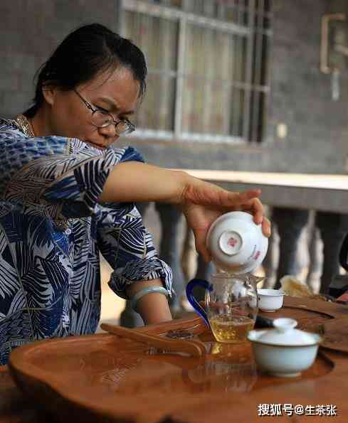 普洱茶杀青后摊晾多久揉捻，以及普洱茶杀青的时间和程度。