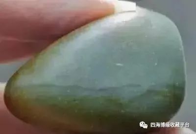 白玉水线瑕疵及变色问题解析：多余细线的处理方式