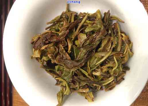 普洱茶茶渣的用途及食用安全问题：能吃吗？怎么吃？有什么用途？