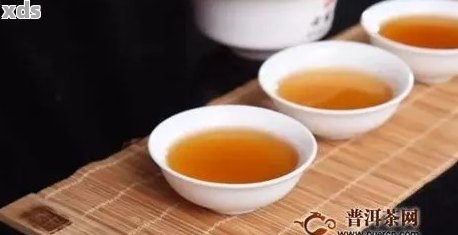 普洱茶与水的搭配效果及饮用时间：喝多久才能看到明显效果？