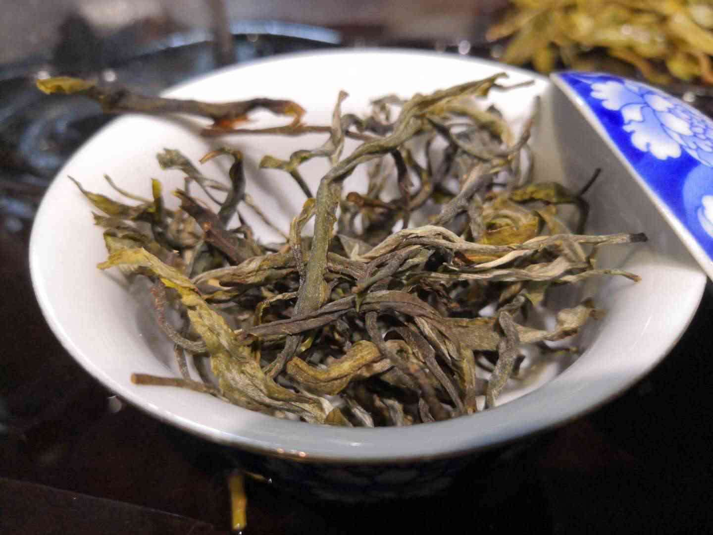 普洱茶冲泡与品鉴全攻略：从选茶到泡法，让你轻松掌握普洱茶的魅力