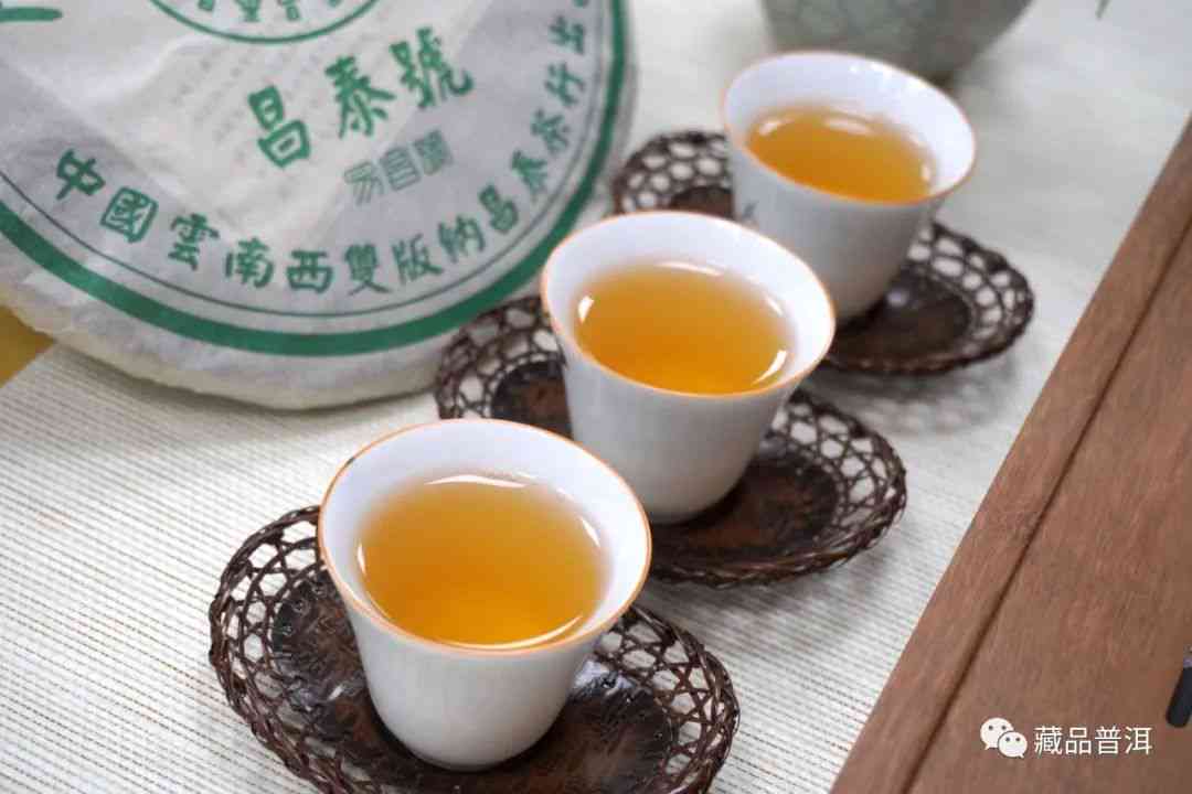 普洱茶适合什么水冲泡与喝：掌握正确水，品鉴普洱茶的极致口感