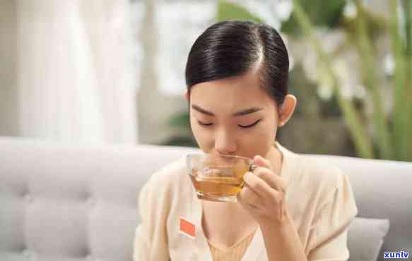 16岁女孩饮茶水的健效益与潜在风险：一项深入研究解析