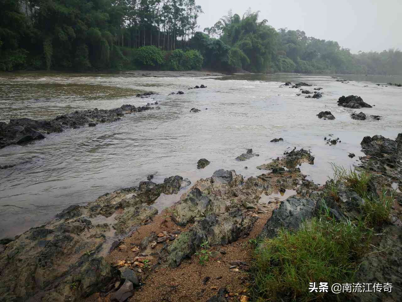 合浦南流江玉文化博物馆：探索千年玉文化的历史、艺术与传统