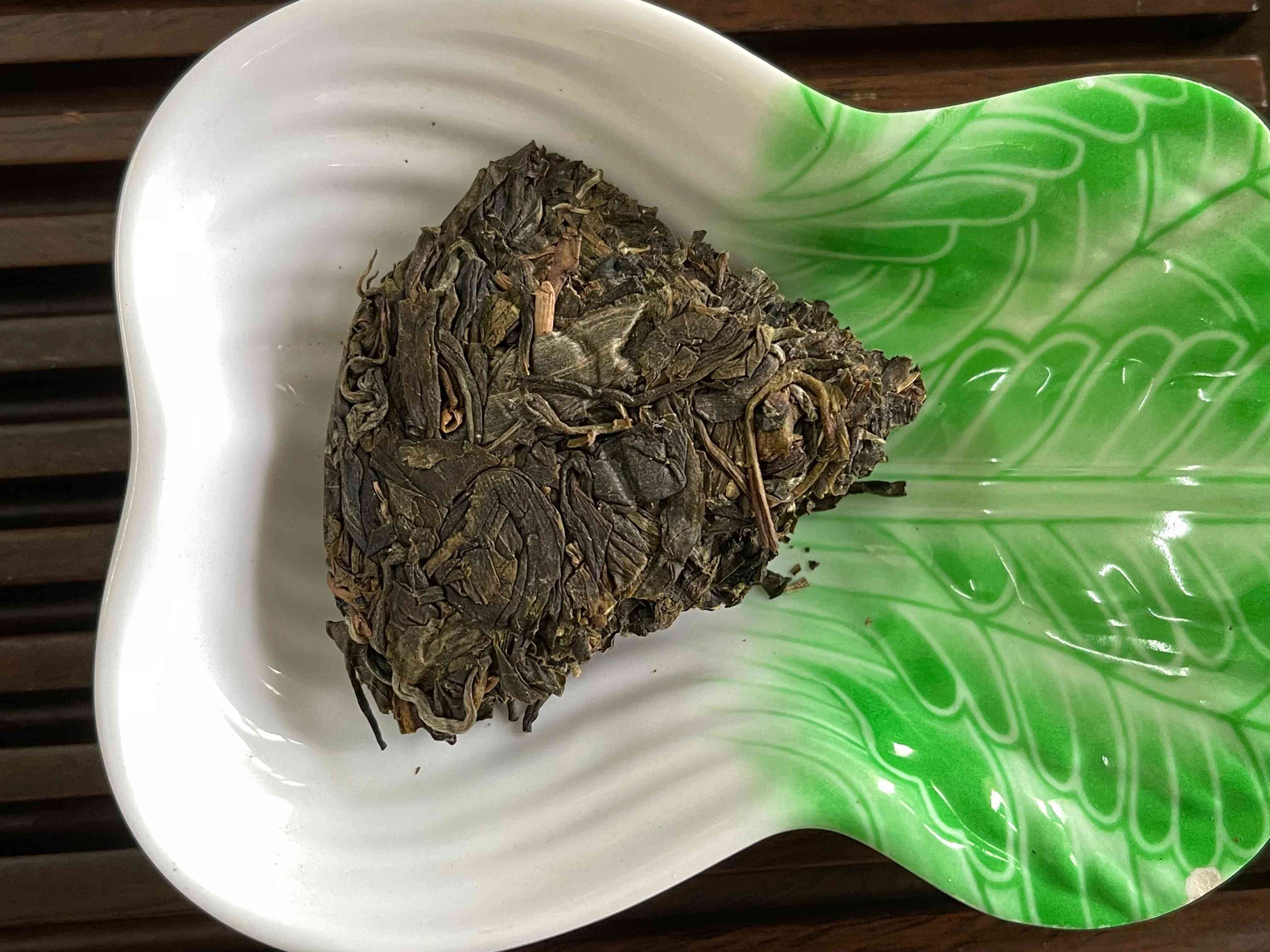 普洱茶生茶泡法步骤：如何正确冲泡普洱茶生茶