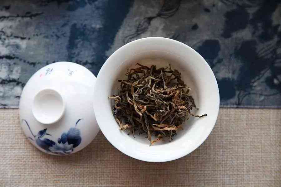 简白普洱茶