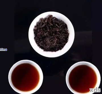 探索研山堂普洱茶：生茶与熟茶的魅力对比