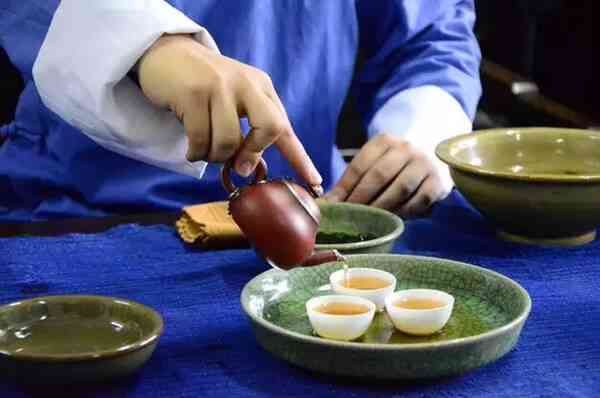 一法师茶：禅味、杯艺与最简茶道