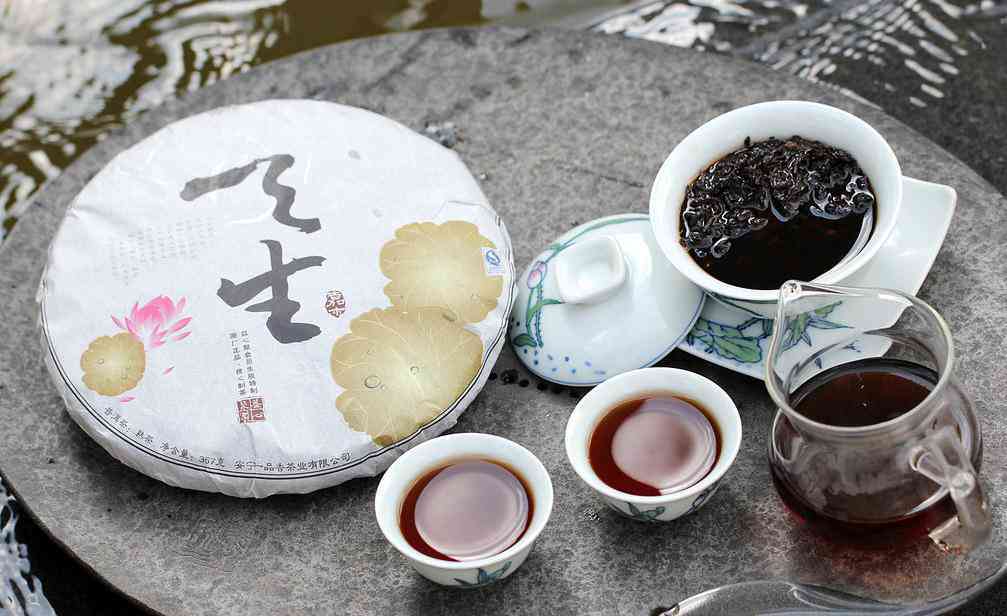 减脂时期的理想选择：普洱茶的效益与正确饮用方法