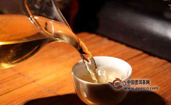 新 '普洱茶饮后放屁现象探讨：为何喝普洱茶会频繁排气？'