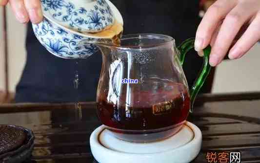 羊奶普洱茶的好处、冲泡方法与口感体验：一篇全面的品茗指南