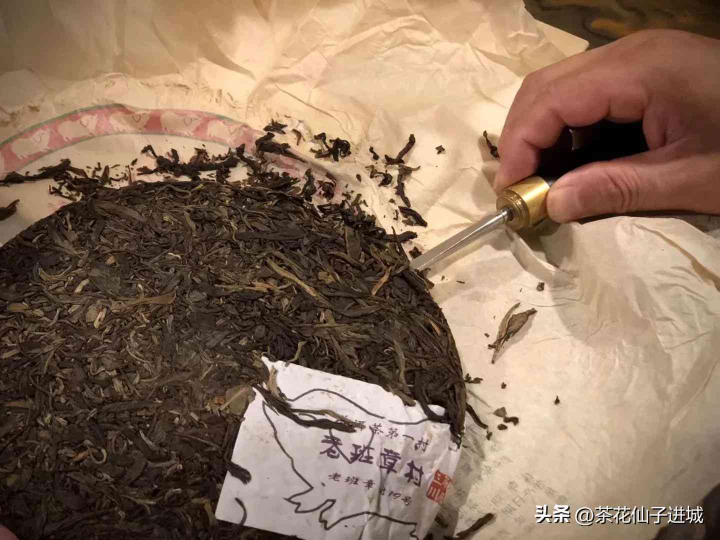 普洱茶中难以忽视的油脂世界：揭示其独特的风味和健益处