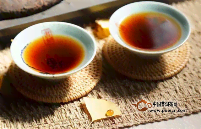 普洱茶柔：品味云南古树韵，感受茶香四溢的醇厚