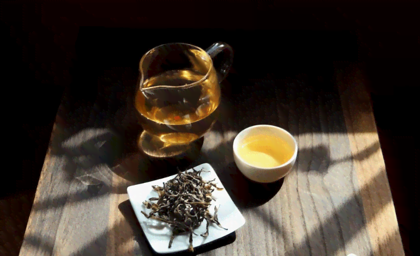 普洱茶中的神秘菁华：茶雾现象探析