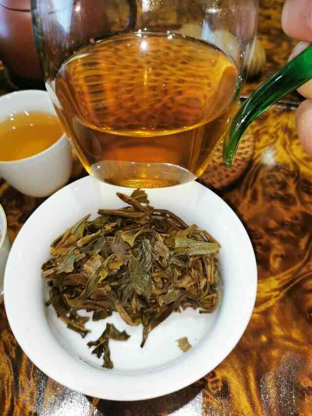 给朋友喝顶级普洱茶合适吗