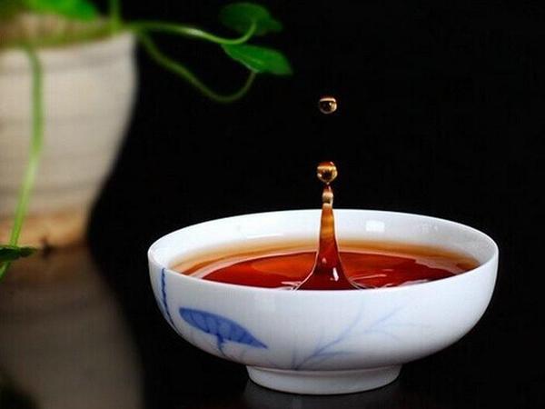 石油普洱茶