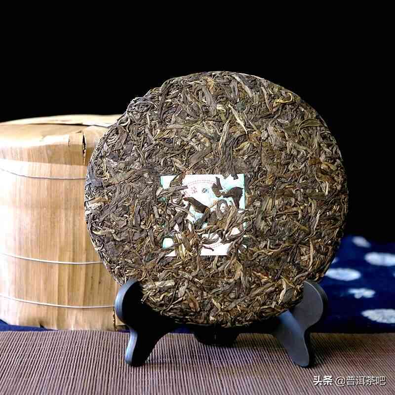 揭秘普洱茶真伪：掌握三大技巧，轻松鉴别入仓与非入仓茶叶