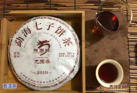 犇龙普洱茶价格： 普洱茶龙团，龙圆普洱茶号与龙升普洱茶解析