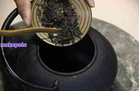 普洱茶黑色的能喝吗？女生可以喝吗？普洱茶为什么是黑色的？还能喝吗？