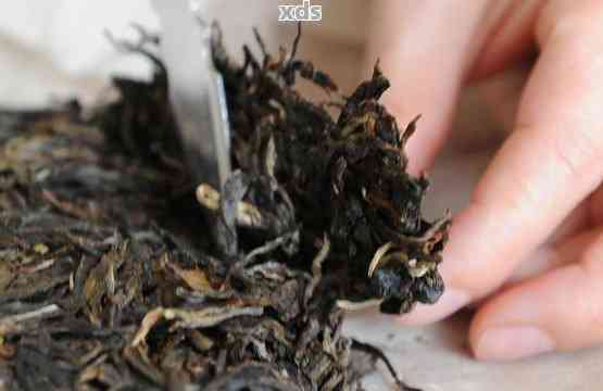 普洱茶成块怎么弄开？大块普洱茶的方法