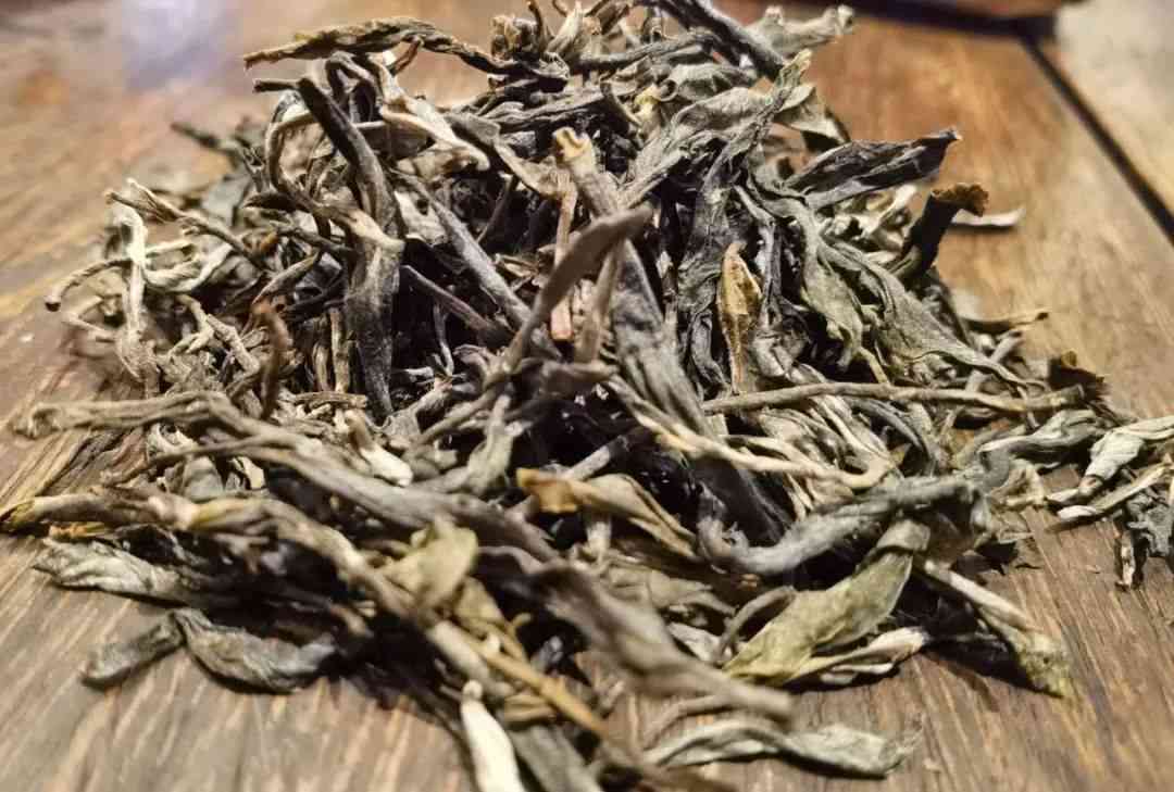 坝歪普洱茶生茶特点