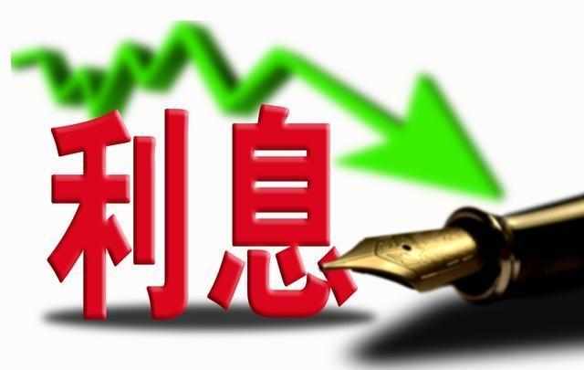 信用卡20000逾期一个月后的高额利息计算方法及应对策略