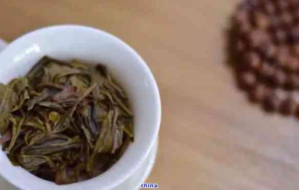 揭秘普洱茶中白色沉淀物：这些白白的东西到底是什么？