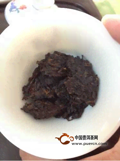 佤叶普洱茶：品种、制作工艺、品饮方法及功效详解，一篇全面解答