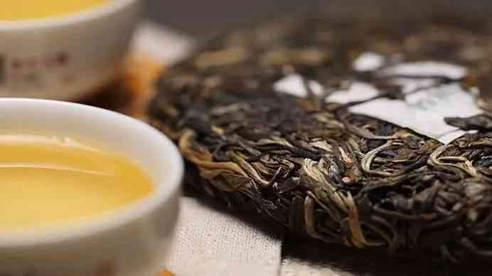 2007年方砖普洱茶生茶200g